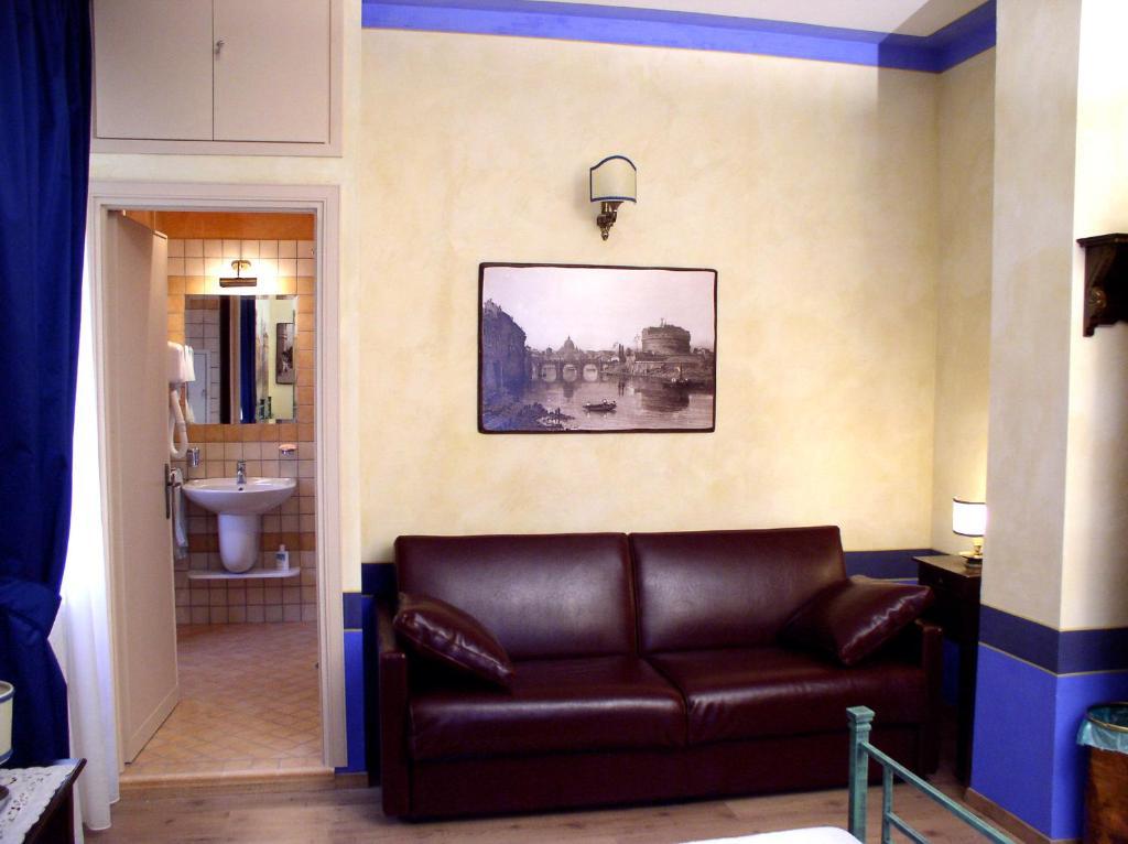 Almes Guest house Rome